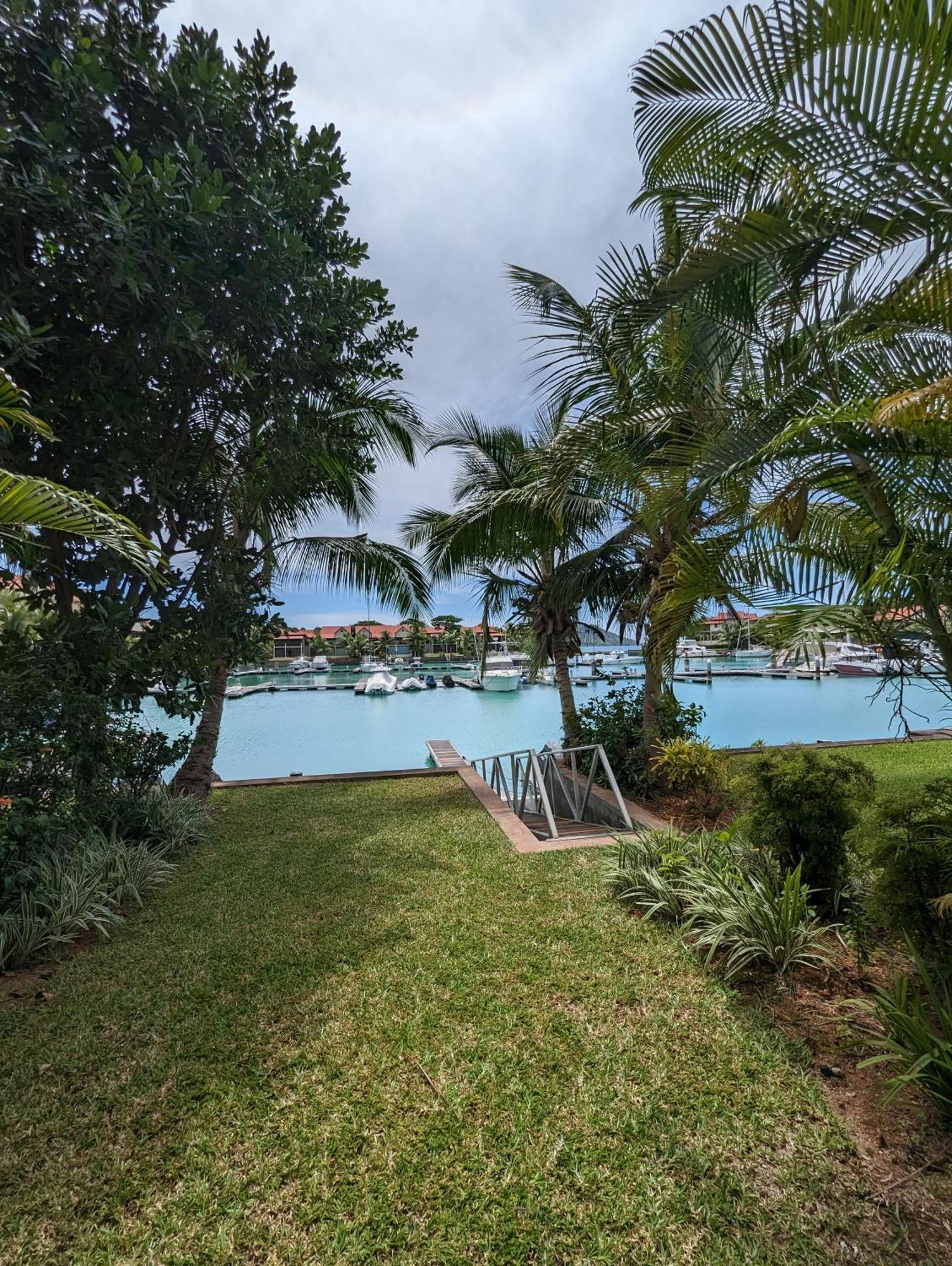 Papay By Simply-seychelles *